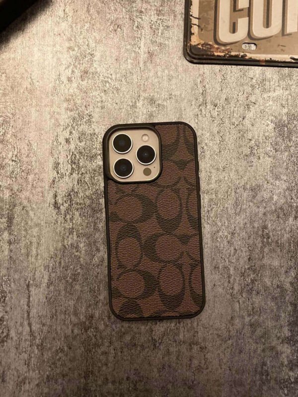 iPhone case 2010 |Leather, luxury and high-end