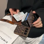 L series Phone case 1017 | with card holder (subject to the video)